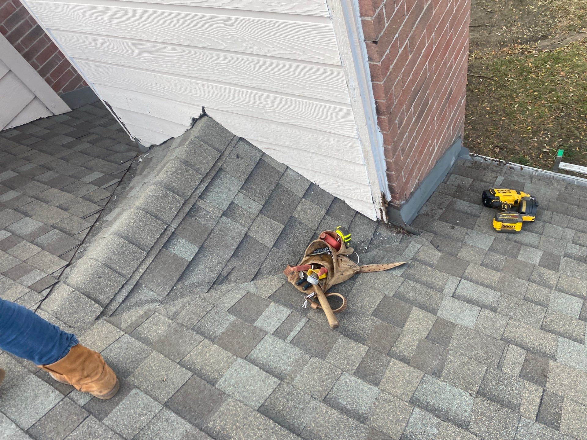 Residential Roofing Repair using Owen's Corning Duration (Lifetime) Shingles by Roof Repair Company