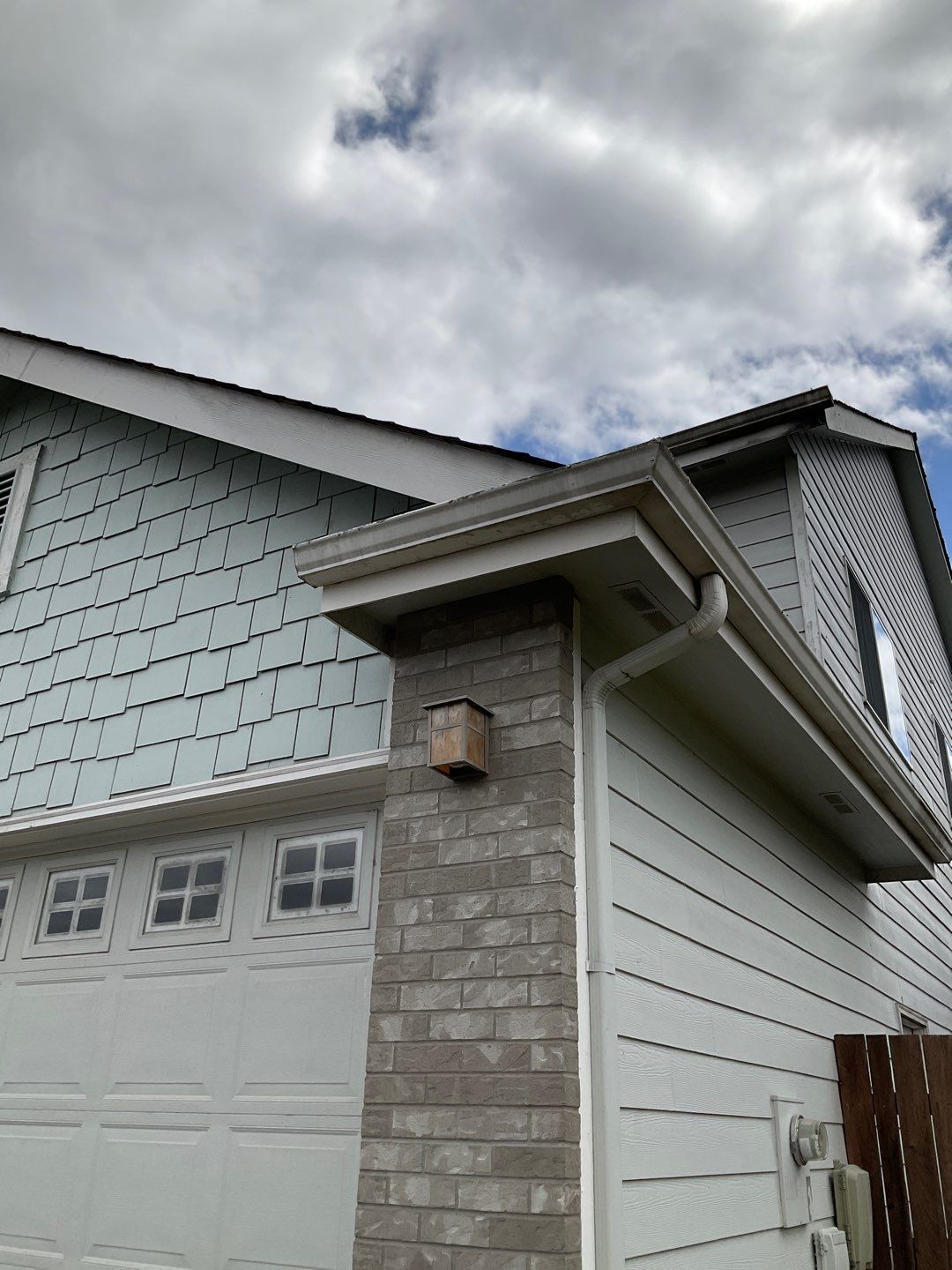 Interior and Exterior gutter clean and Roof Wash by Willamette Outdoor Wash LLC