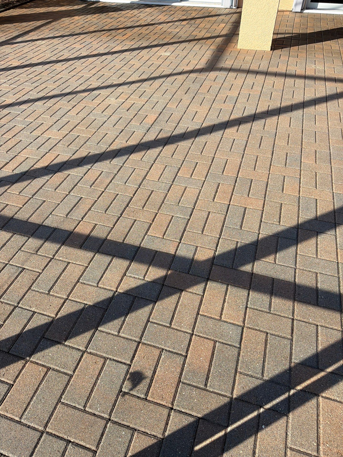 Lanai and Driveway Paver Sealing Project in Sun City Center by Supreme Paver Experts