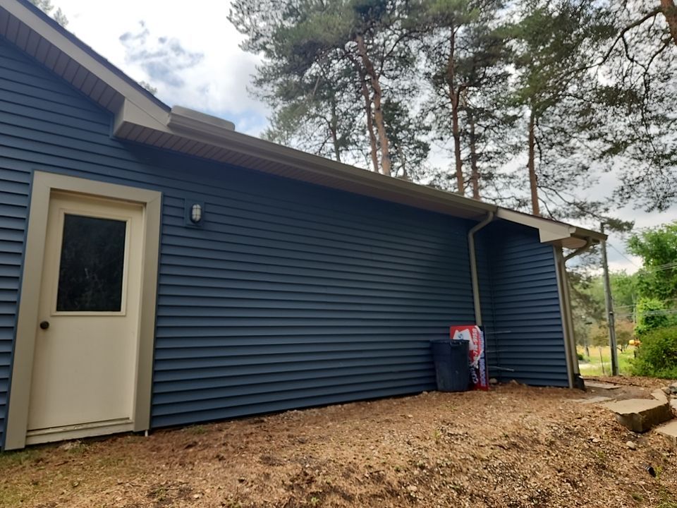 Siding Replacement using CertainTeed Restoration Classis D4 by 180 Contractors