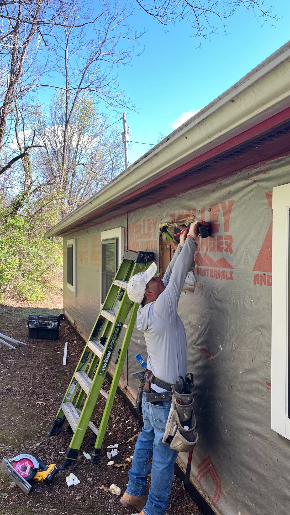 window and siding project by Aspen Home Improvements