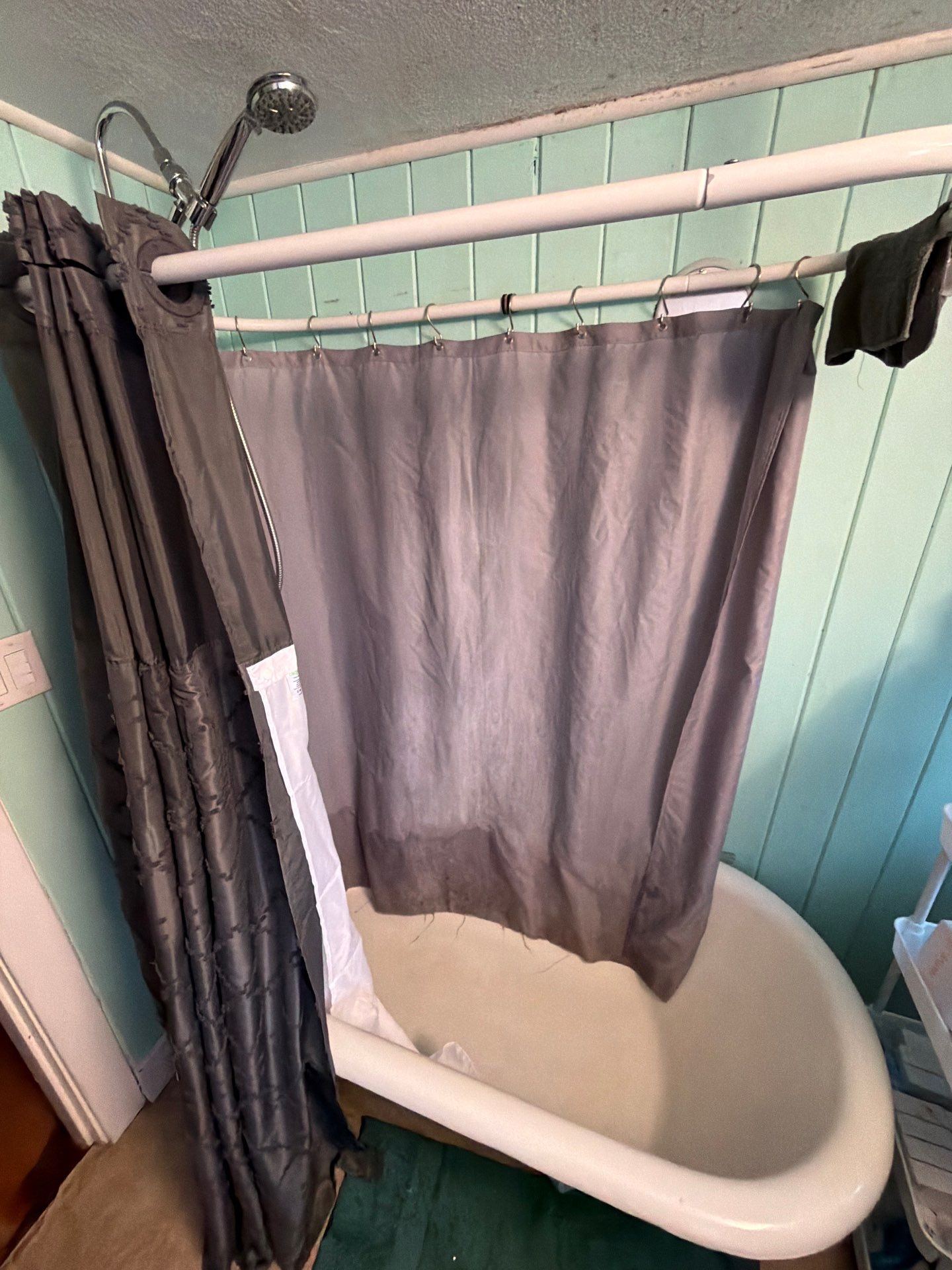 Bathroom Renovation by Handyman State LLC