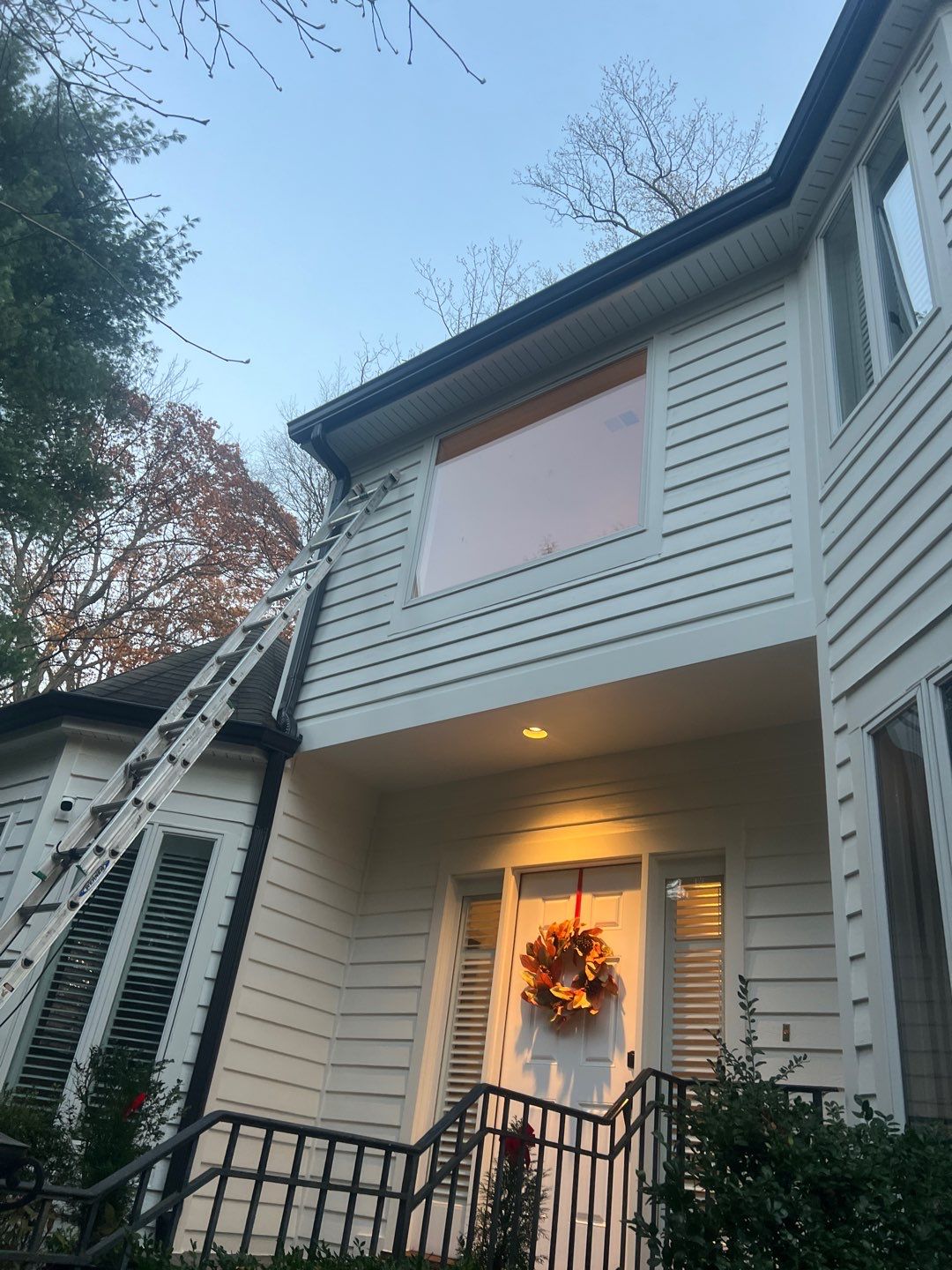 Arlington: Bevel Cedar Wood Siding Restoration by RM Banning, Inc.