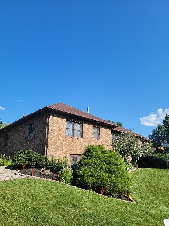 Atlas Pinnacle Pristine Scotchgard: Sienna Drip Edge: Musket Brown by Eagle Eye Roofing