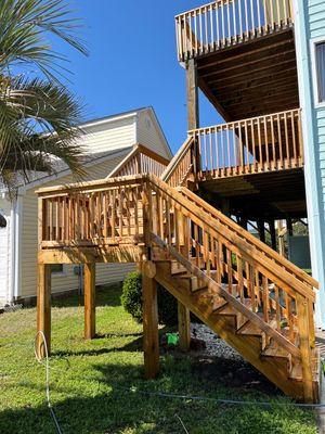 Weathered Deck using Wood Sealant