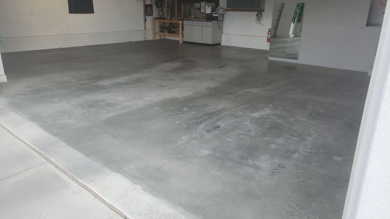 Garage using Domino  by Select Painting, Coatings & Garage Cabinets