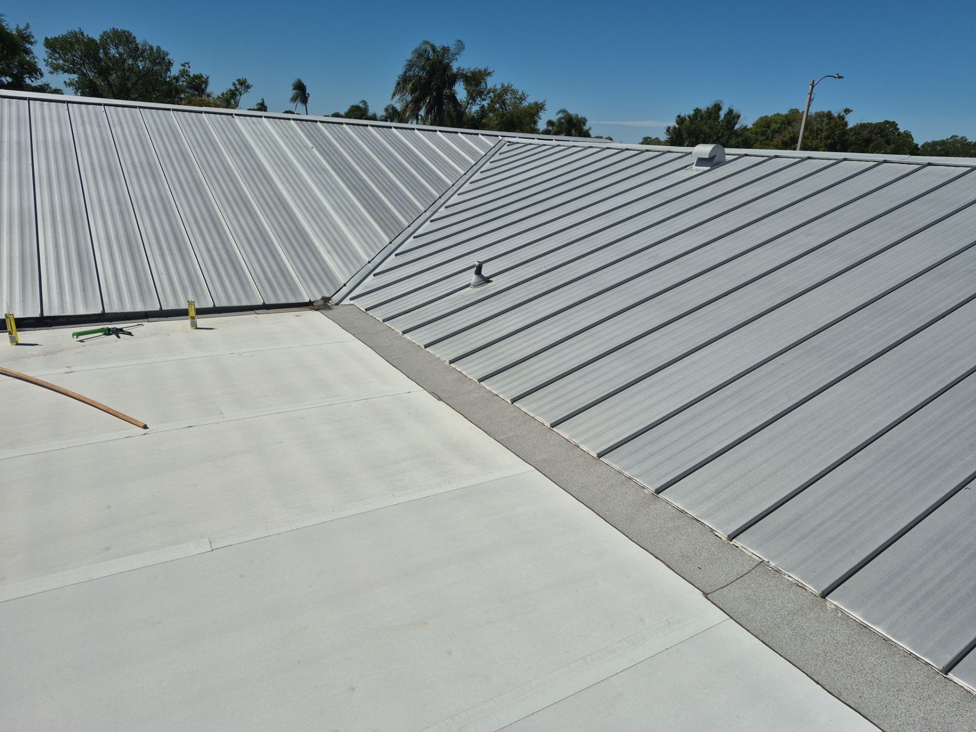 Project in Largo 33774 by Mitchell Roofing Company LLC 