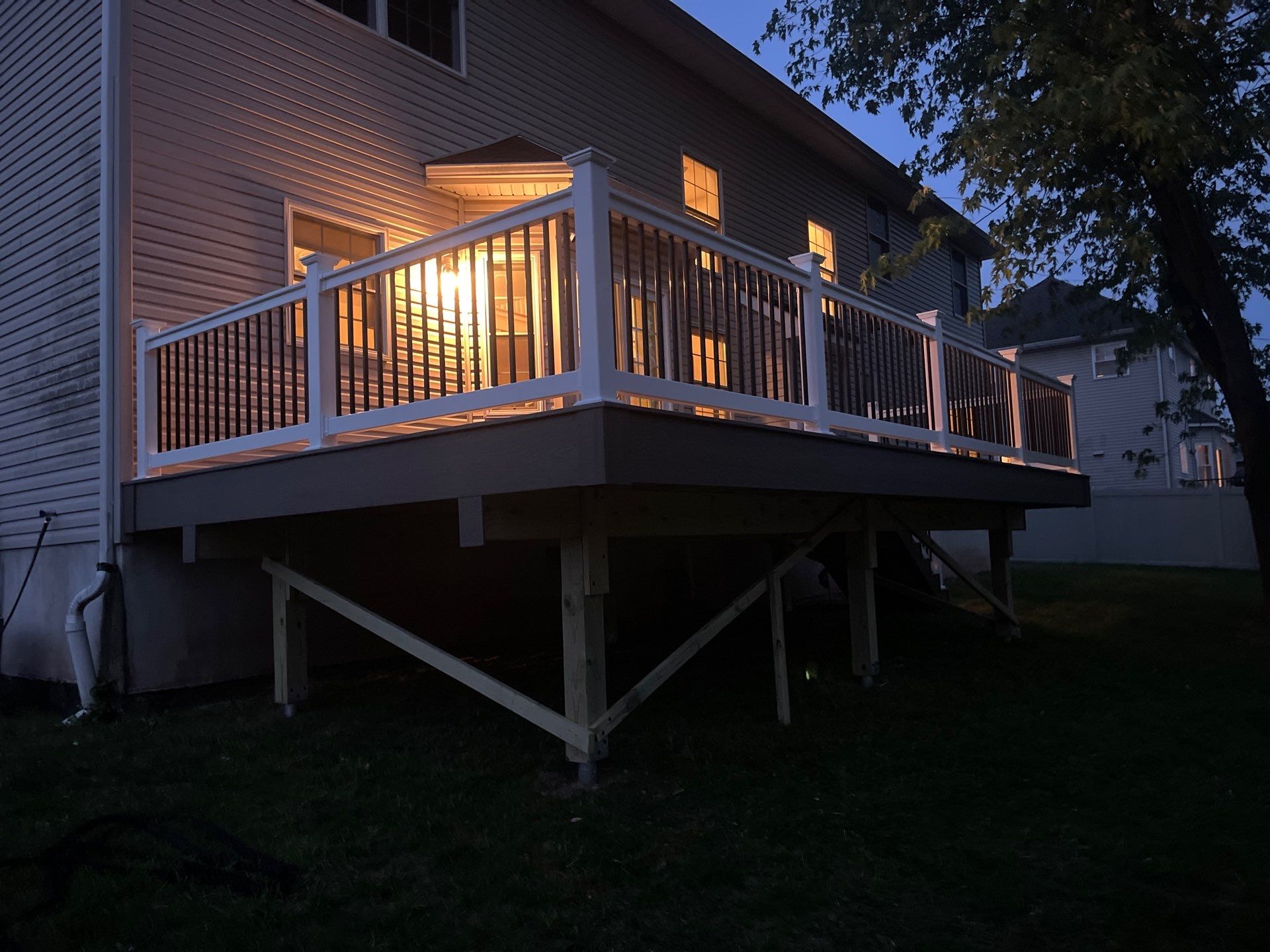 New Deck in Edison, New Jersey by deck guardian