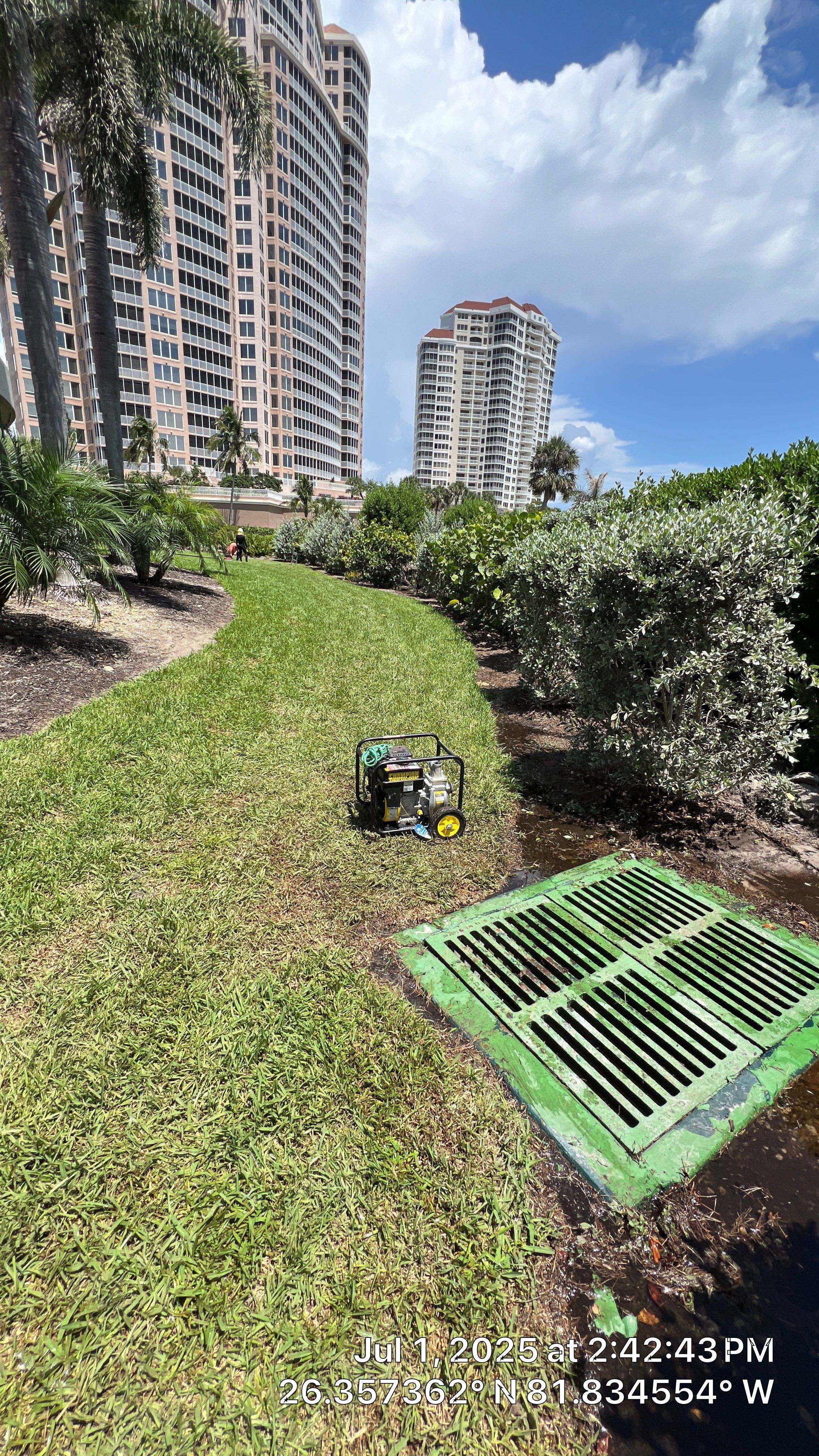 Bonita Bay Condo Stormwater Maintenance with PRS by APS Power & Water