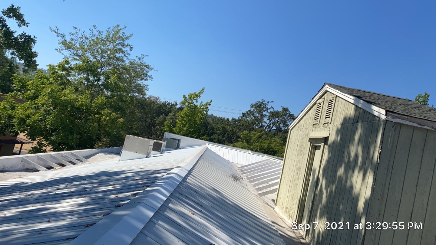 Foam Refurbish using Conklin Benchmark/PUMA XL coatings and spray foam by Straight Edge Roofing Inc