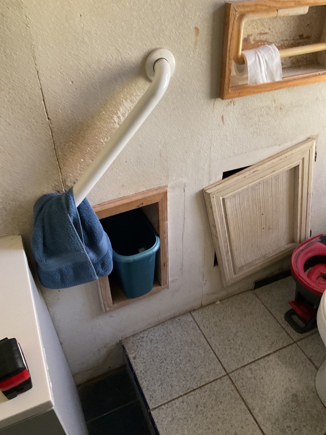 Corner tub to large shower by The Shower Company