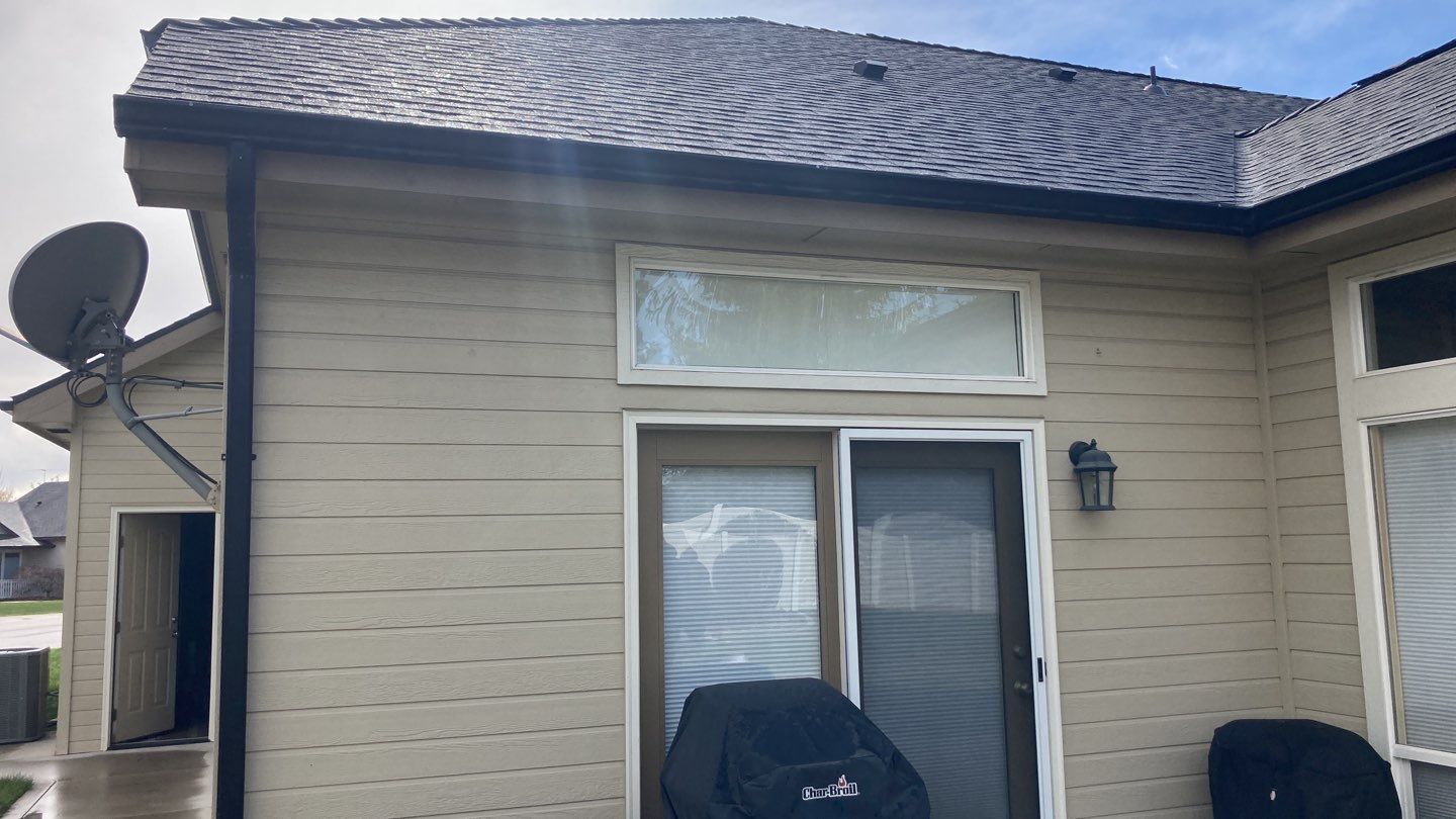 Beautifully maintained two story home with Duration Onyx Black located in Meridian by ID Roofing LLC