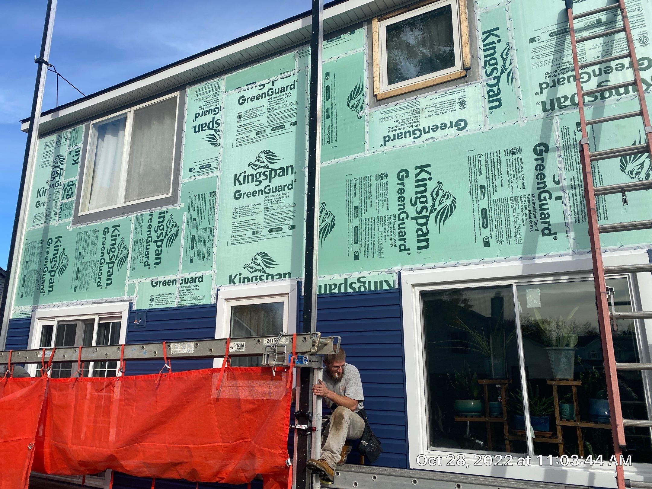 Siding Replacement using CertainTeed Restoration Classis D4 by 180 Contractors
