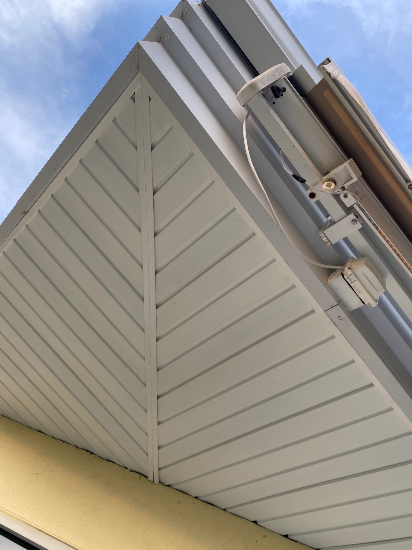 Soffit and Fascia Installation in Bradenton FL by Gutter Professors