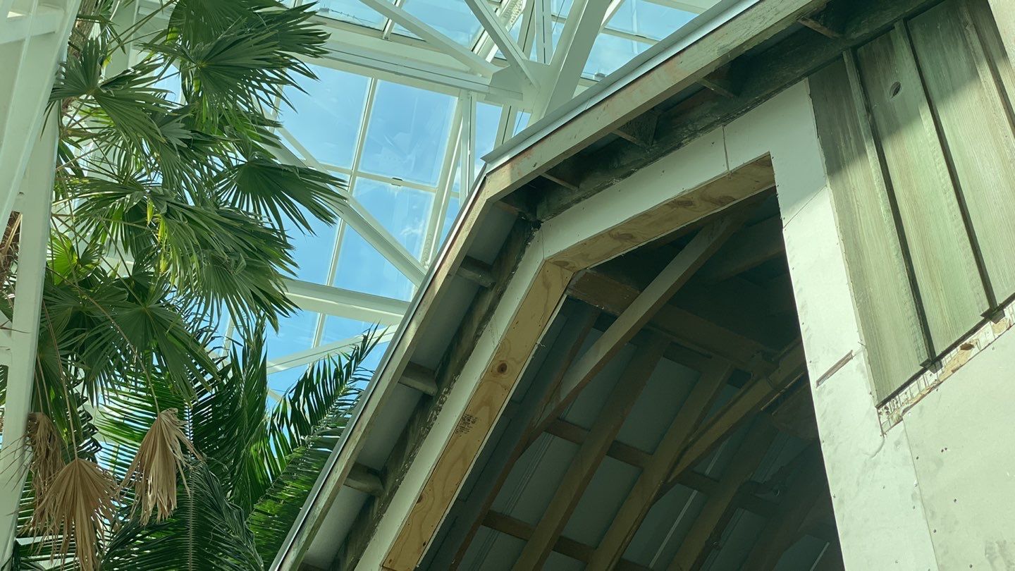 Gaylord Palms Old Hickory Restaurant by Fiddlers Roofing