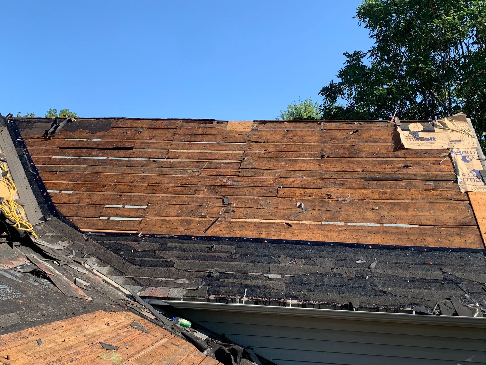 Residential Roofing Installation using Owens Corning Duration Colonial Slate by Lightning Exteriors