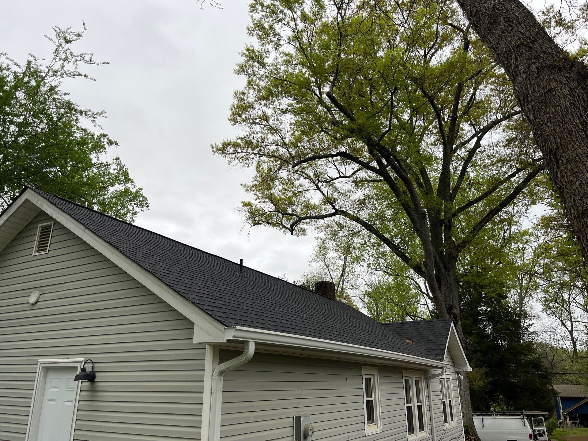 Certainteed Landmark Architectural Shingle in Charcoal Color by H&S Roofing and Gutter
