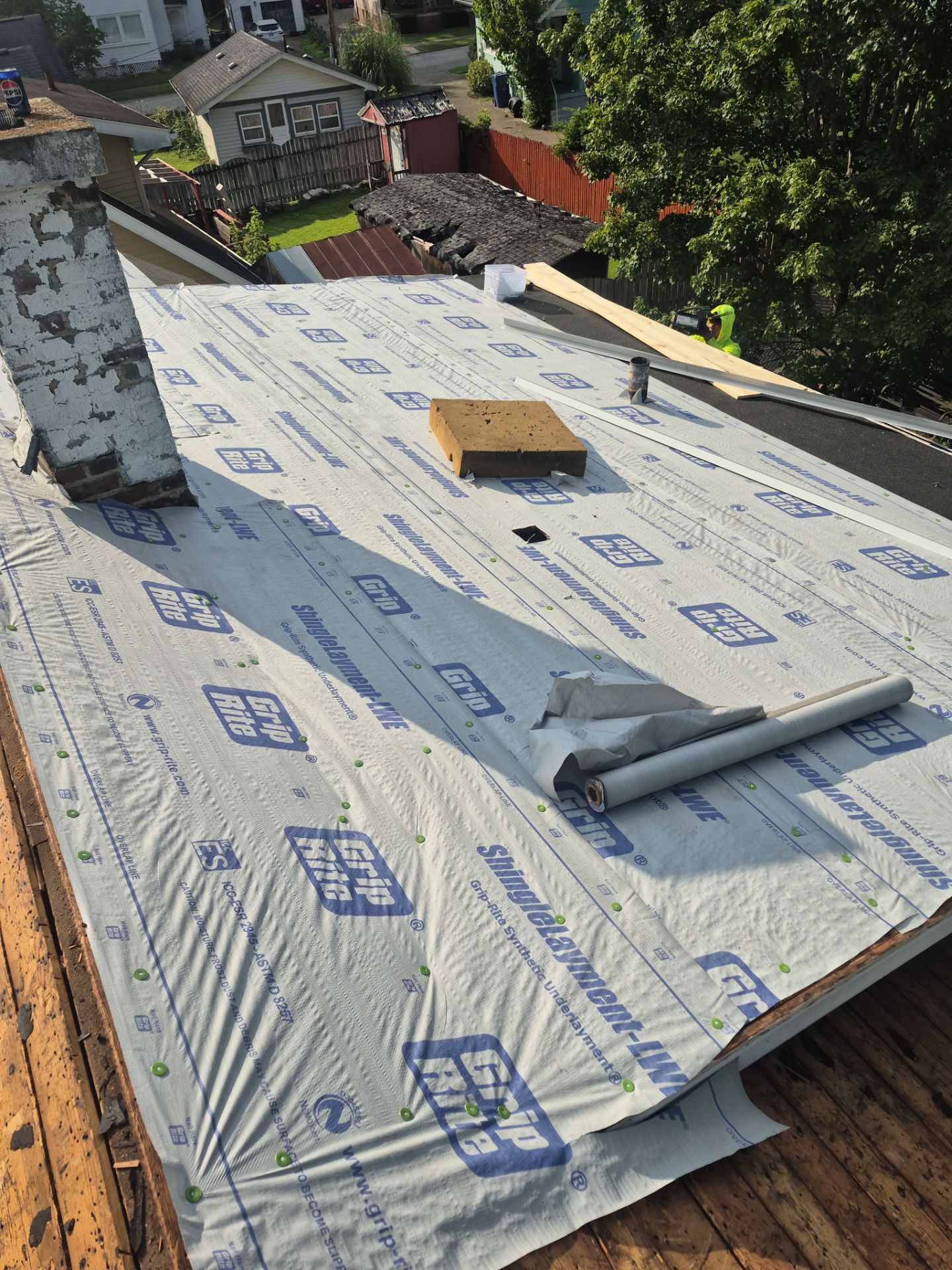 IKO Dynasty Granite Black Roof Replacement – Nitro WV by Mr. Roofer
