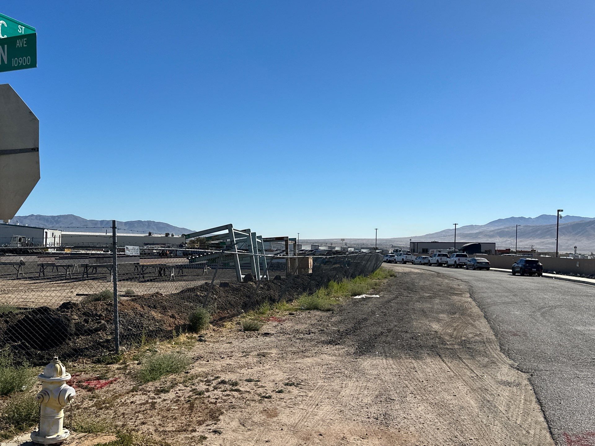 Commercial fence installation by Fence Guys Inc.