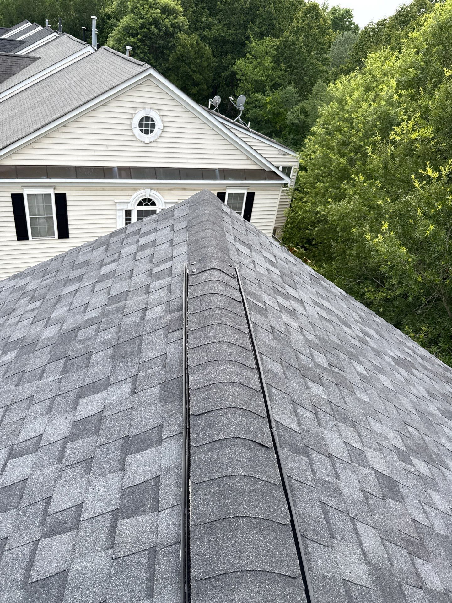 Fairfax: Residential Roof Installation with CertainTeed Landmark PRO in Max Def Moire Black by RM Banning, Inc.