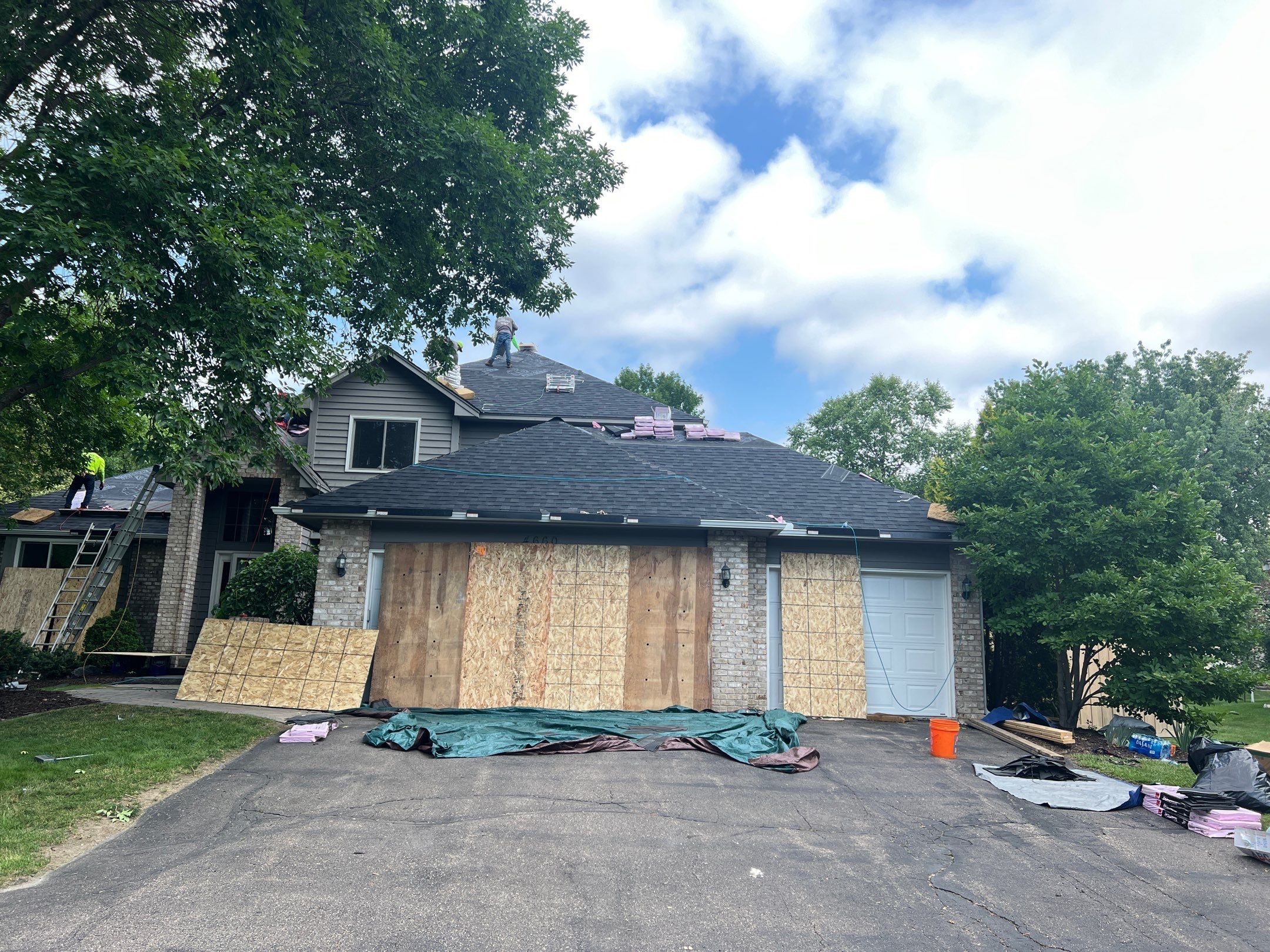 Residential Roof Replacement – Plymouth, MN | Insurance-Approved | Owens Corning Duration Onyx Black by First Impressions Exteriors