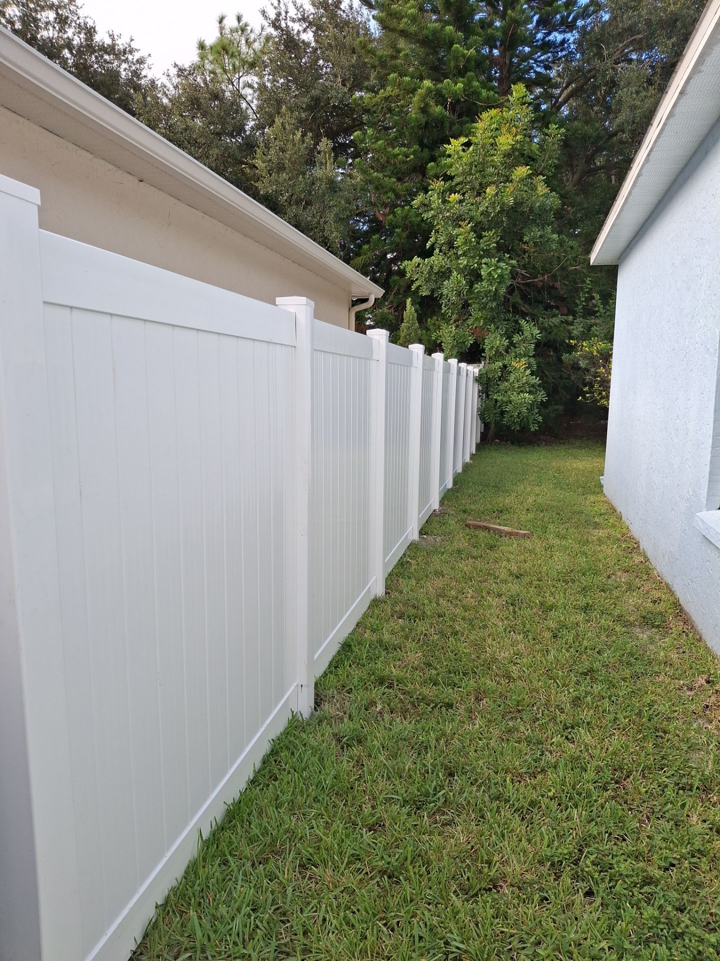12308 Hollybush Terrace by H&Y Fence