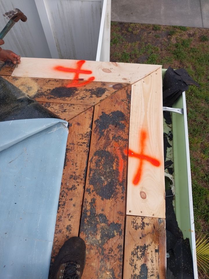 Project in St. Petersburg 33714 by Mitchell Roofing Company LLC 