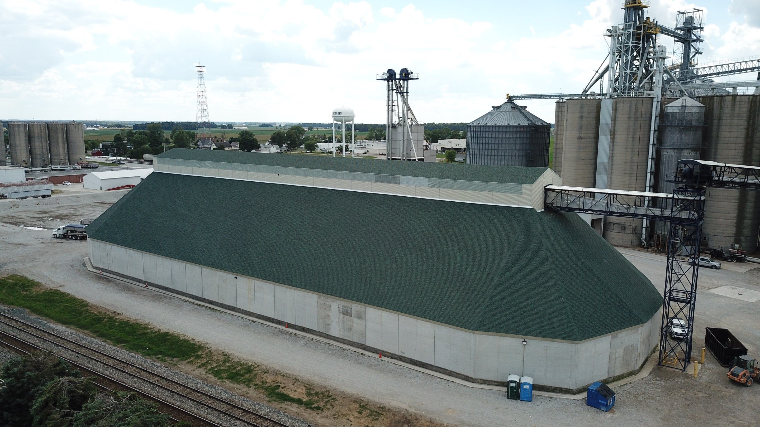 Commercial Roofing Installation using Duration Series Shingles - Chateau Green  by RoofX 