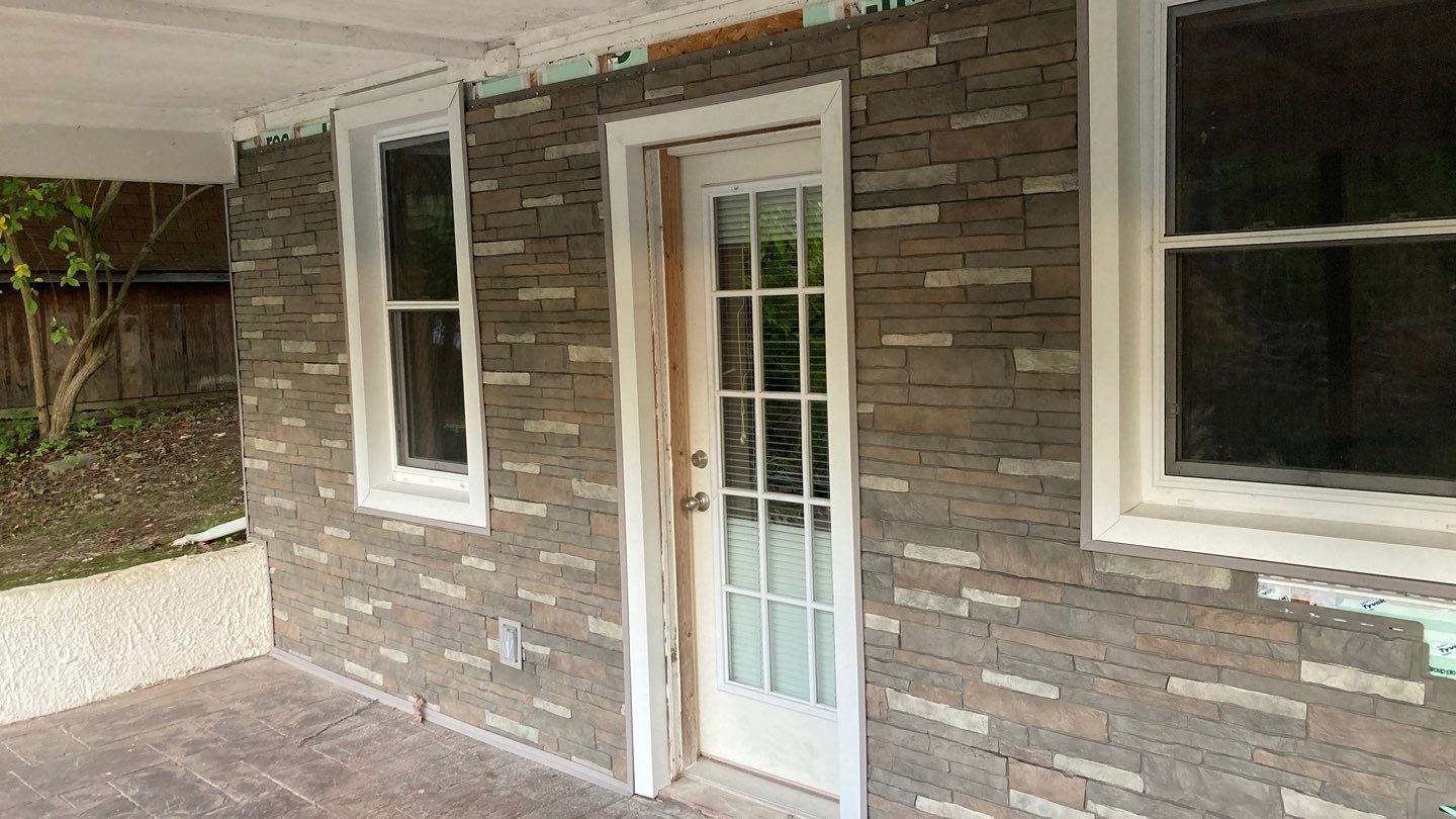 Siding Replacement using CertainTeed Landmark by 180 Contractors