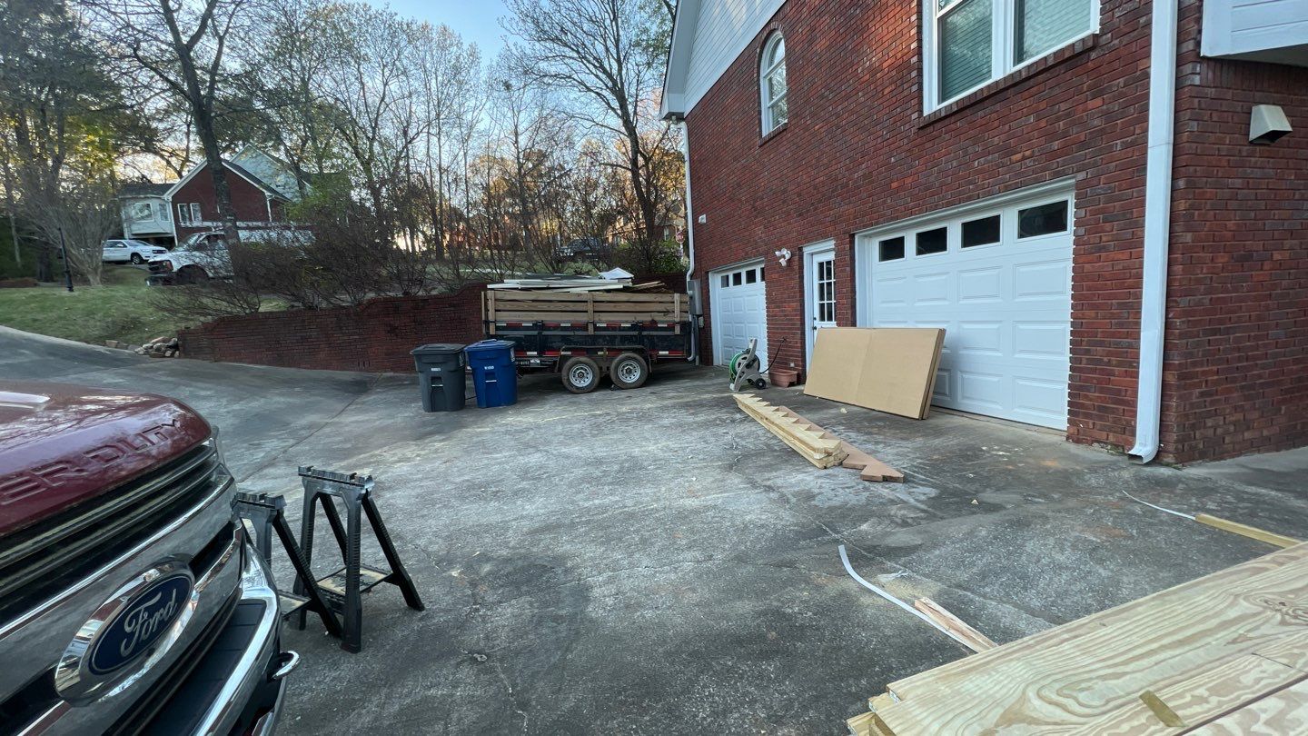 Shades Pointe Lane - Deck Installation  by Pillar and Pine