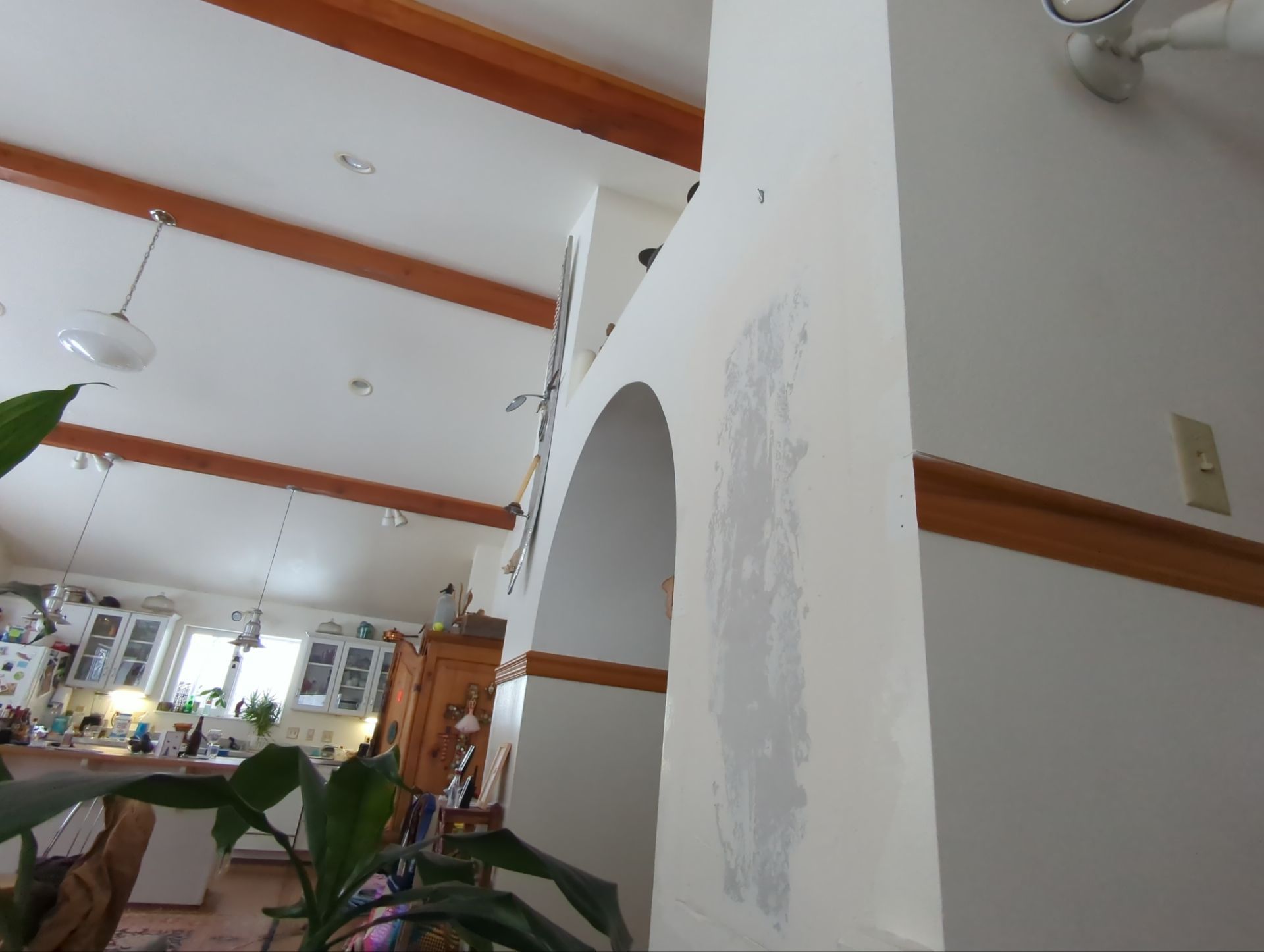 Drywall Repair & Repaint by Midnight Sun Painting