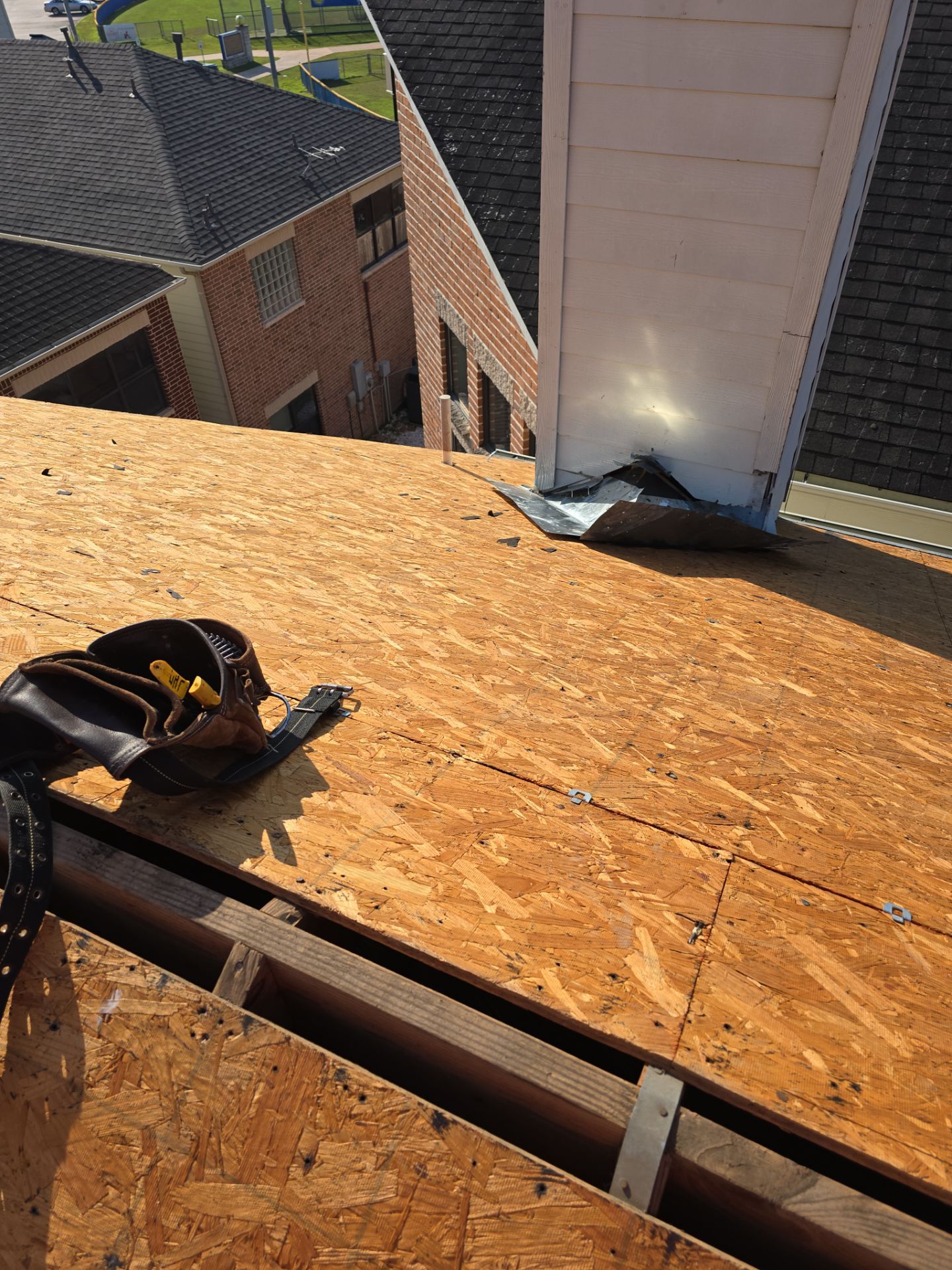 Roof Replacement Houston by Roof Repair Company