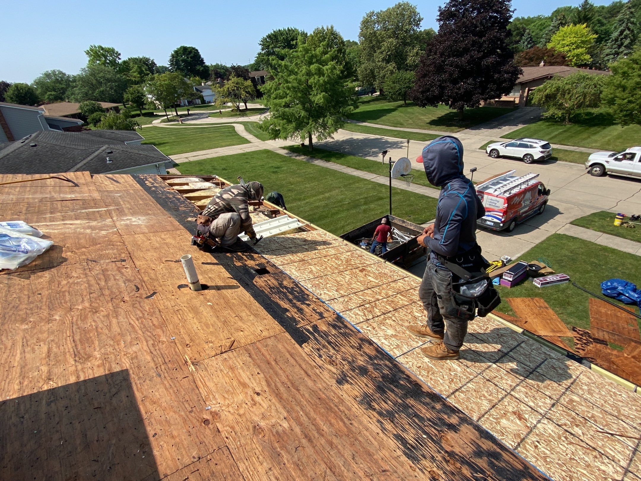 Roof Replacement using CertainTeed Landmark by 180 Contractors