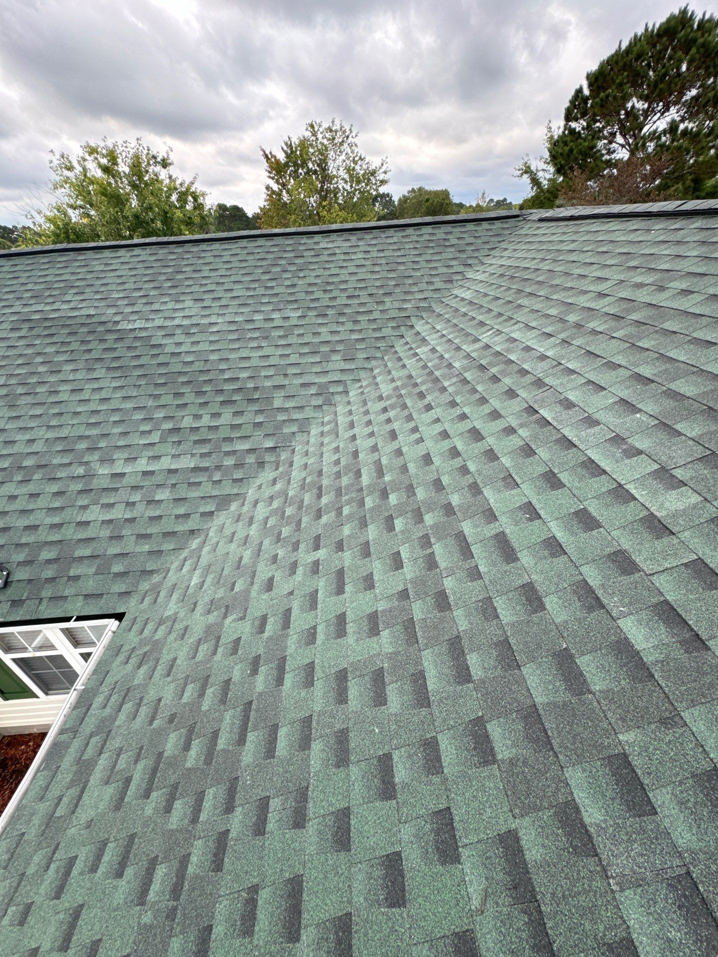 GAF HDZ - Hunter Green by Linta Roofing