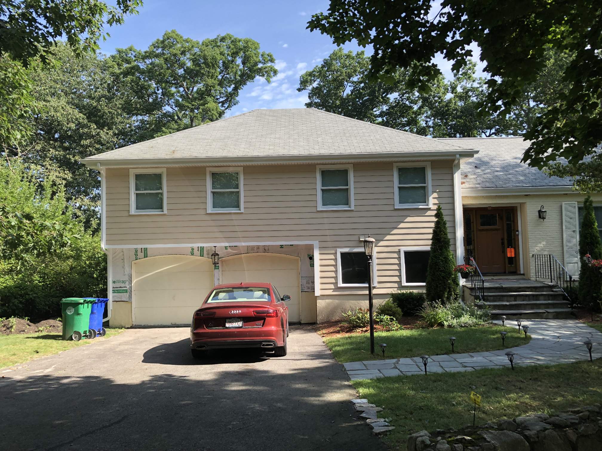 Siding Installation using Everlast Composite Siding by UBrothers Construction