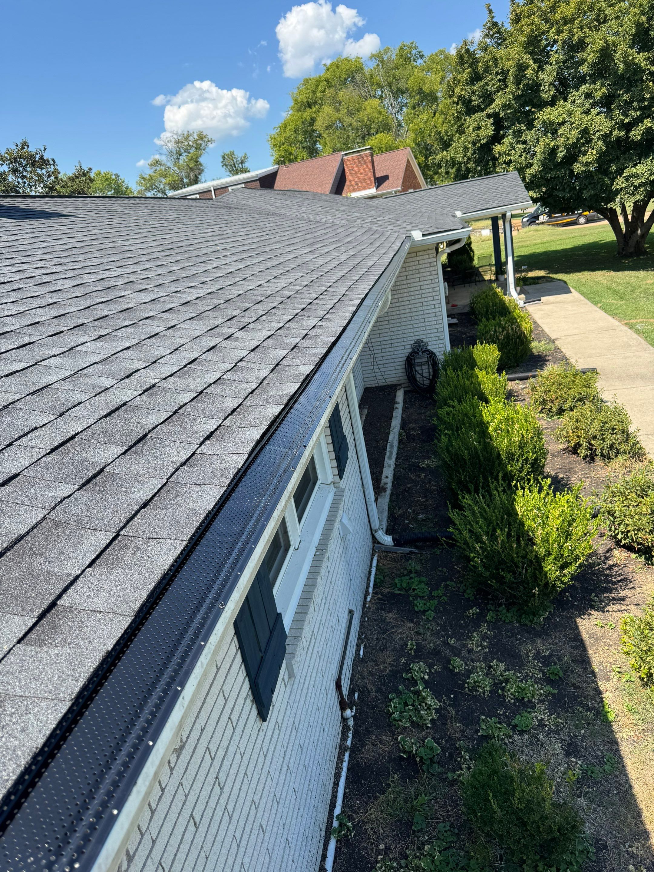 GAF Timberline HDZ in Charcoal by Undersun Roofing