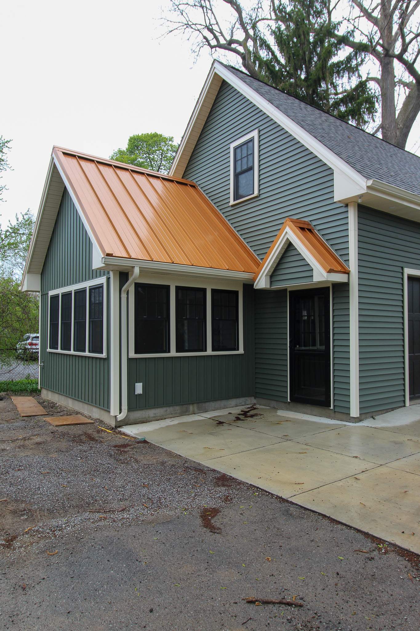 Garage by Ivy Lea Construction