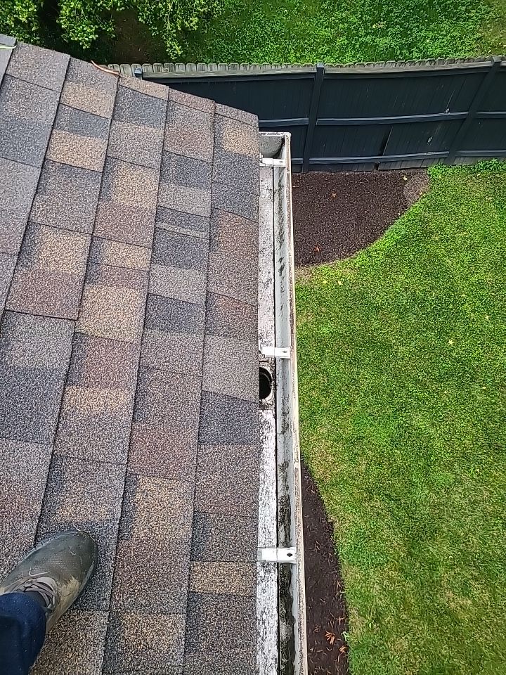 Alexandria: CertainTeed Landmark Pro Architectural Shingles in Max Def Shenandoah by RM Banning, Inc.