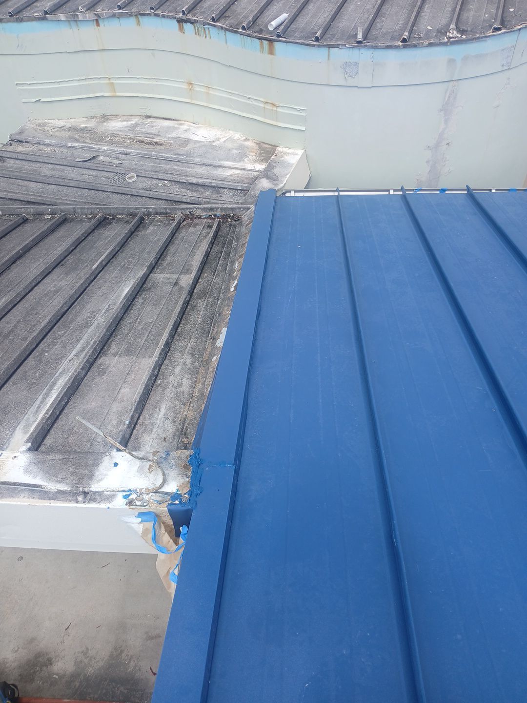 24ga 1.5" Mechanical Seam Slate Blue by Total Roofing System The Metal Roof Experts