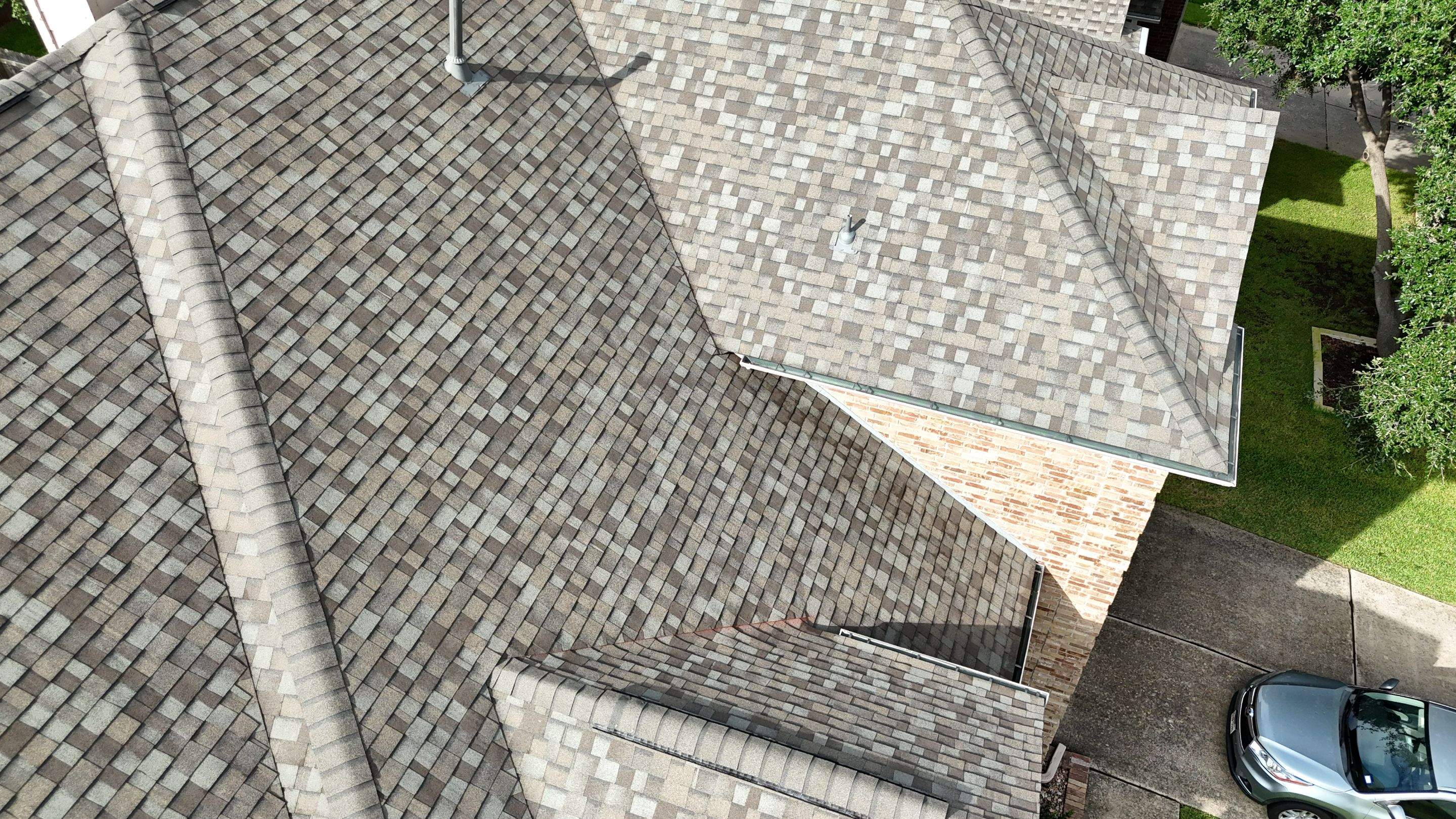 Driftwood - Owens Corning TruDefinition Duration by RoofsOnly.com