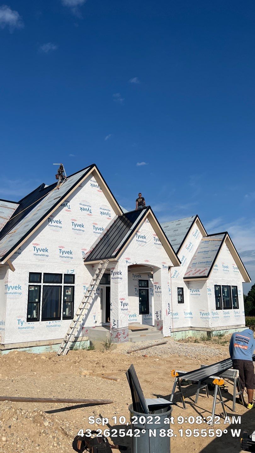 Metal roofing using Standing Seam by Stendahl Services