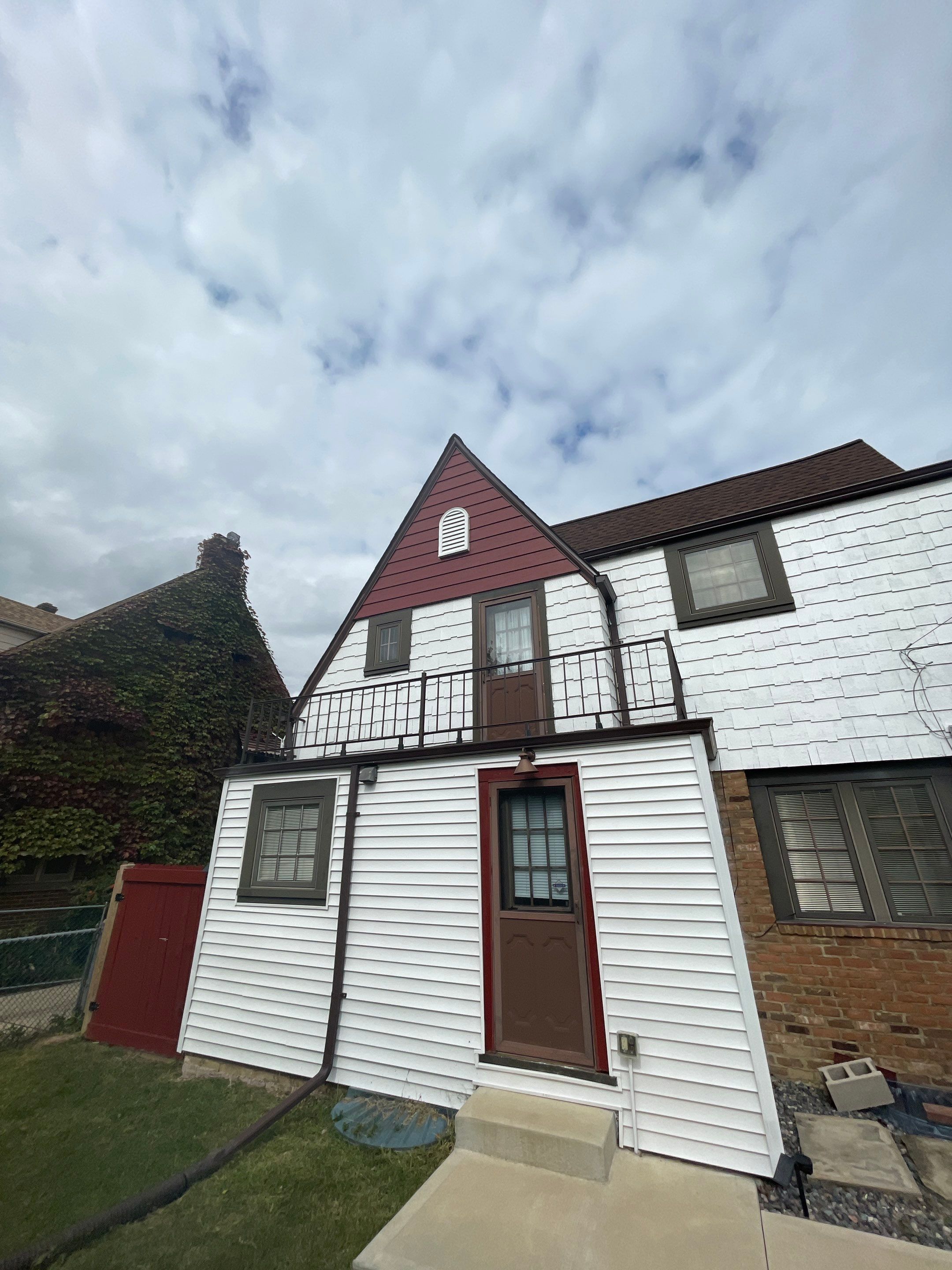 Exterior Painting using Sherwin Williams & Benjamin Moore Paint by Callaway Contracting LLC