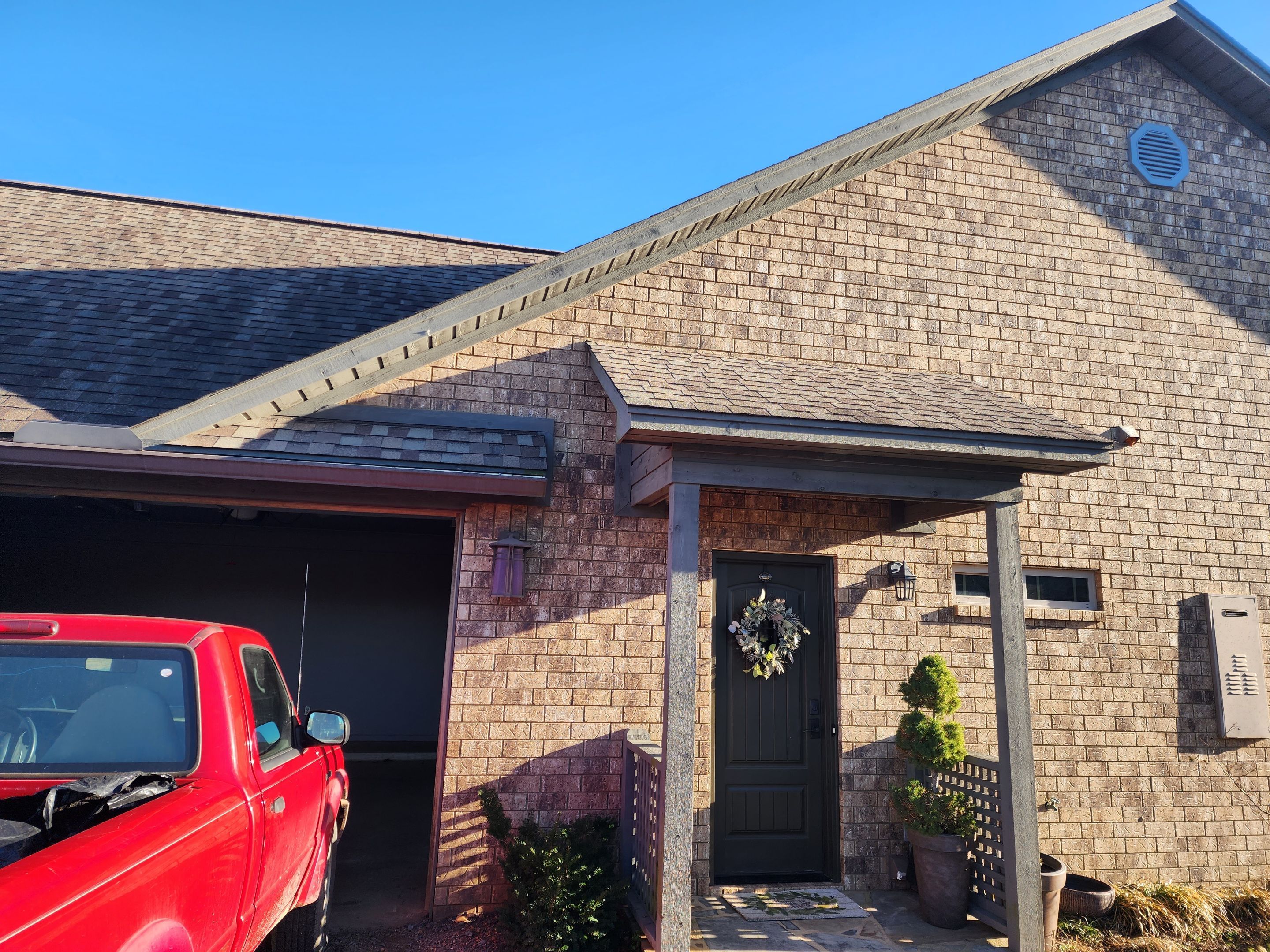 Residential Shingle Reroof using Malarkey Vista by Hostetler Roofing