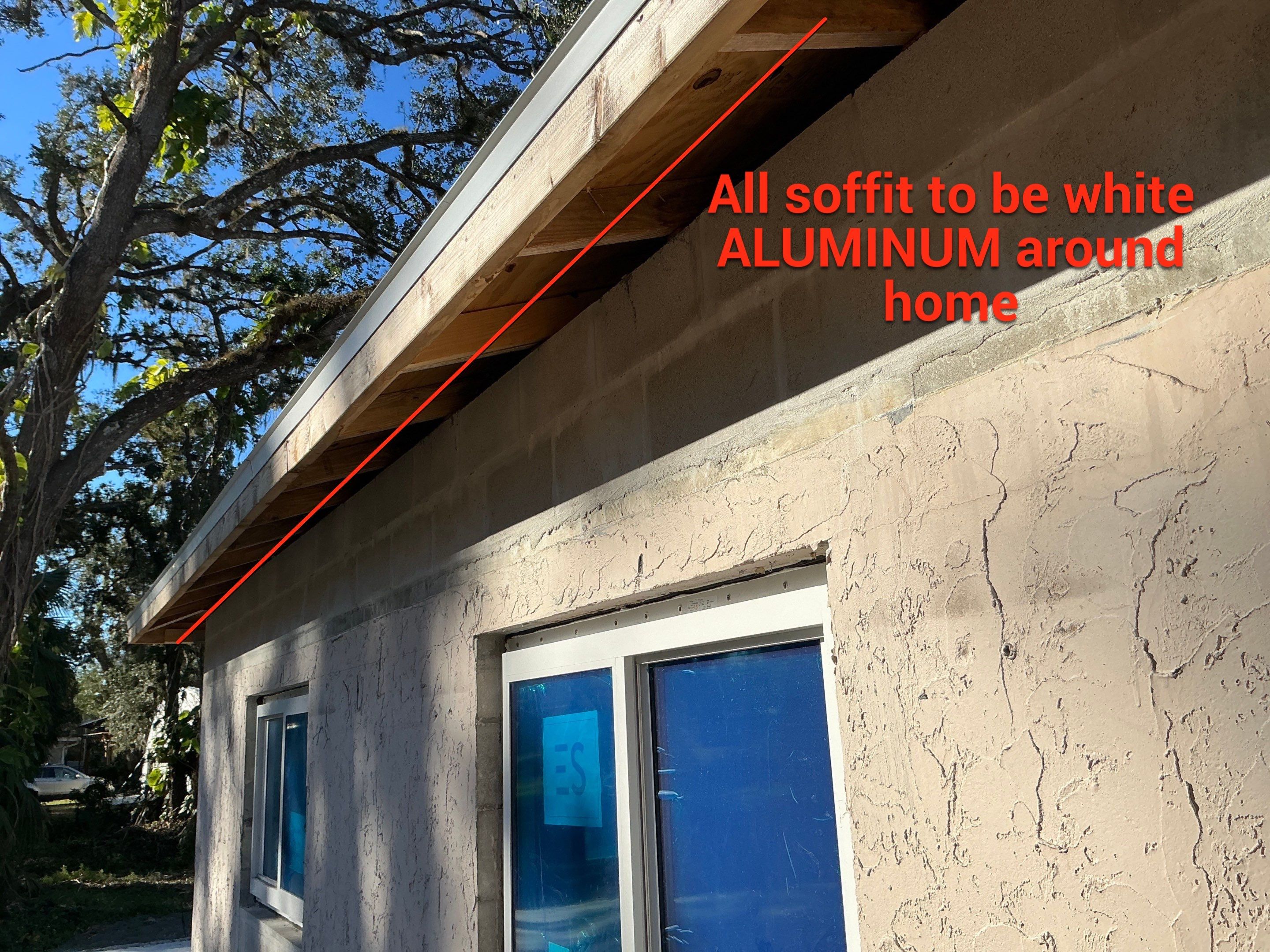 White Aluminum Soffit and Fascia Project in Bradenton FL by Gutter Professors