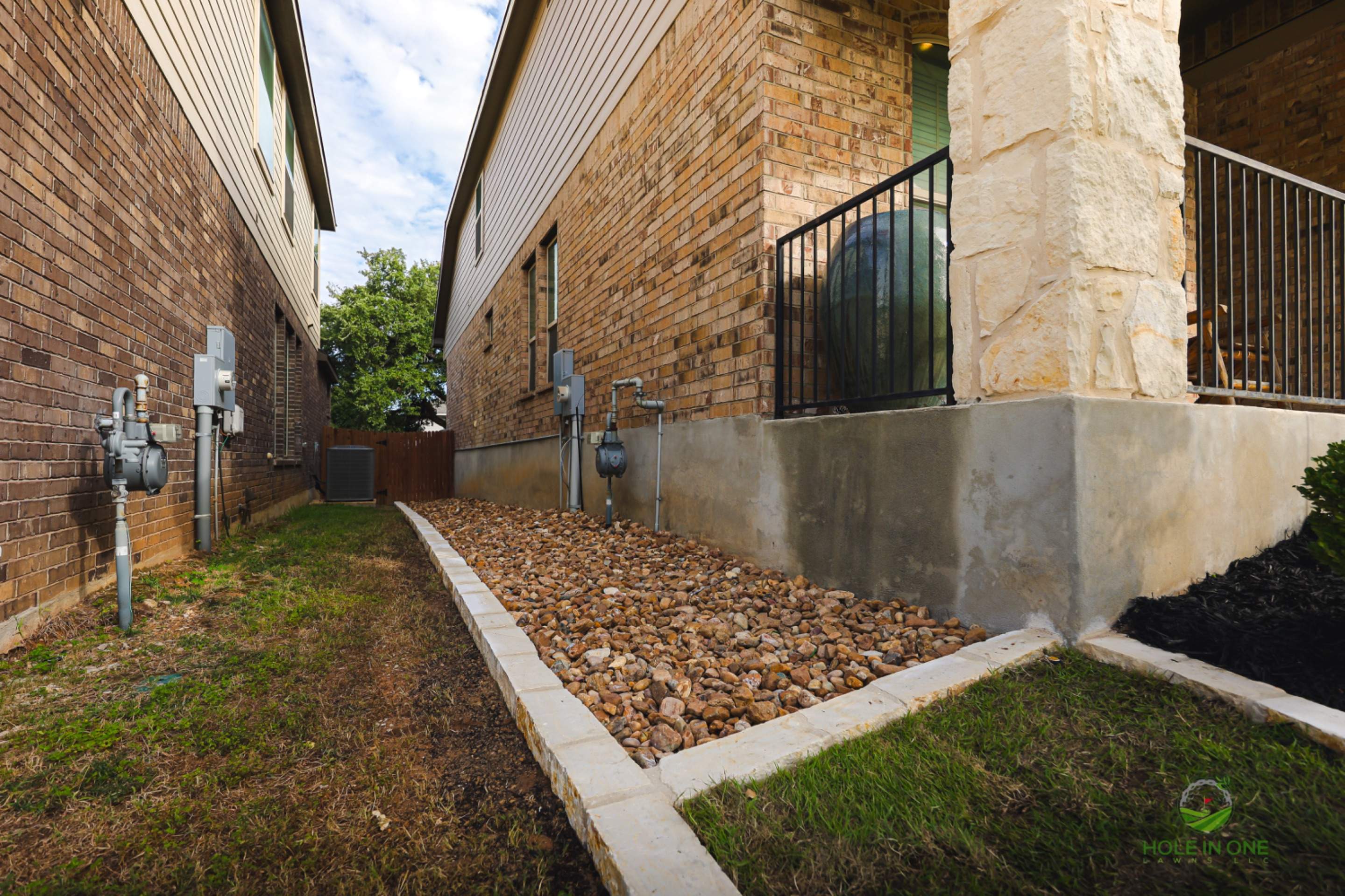 Wortham Oaks, San Antonio Tx. by Hole In One Lawns, LLC