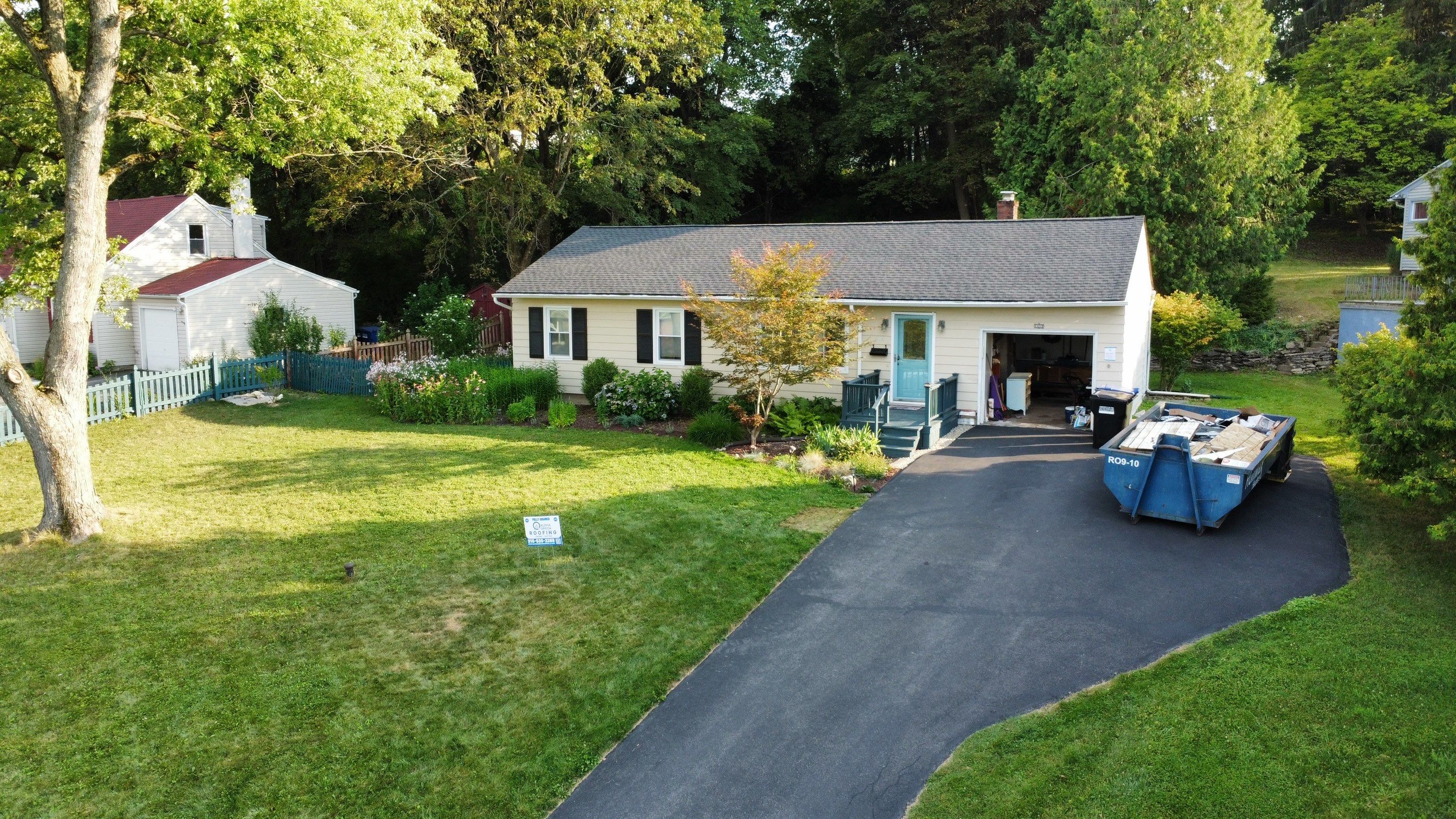 Alpha Omega Roofing LLC featured photo.