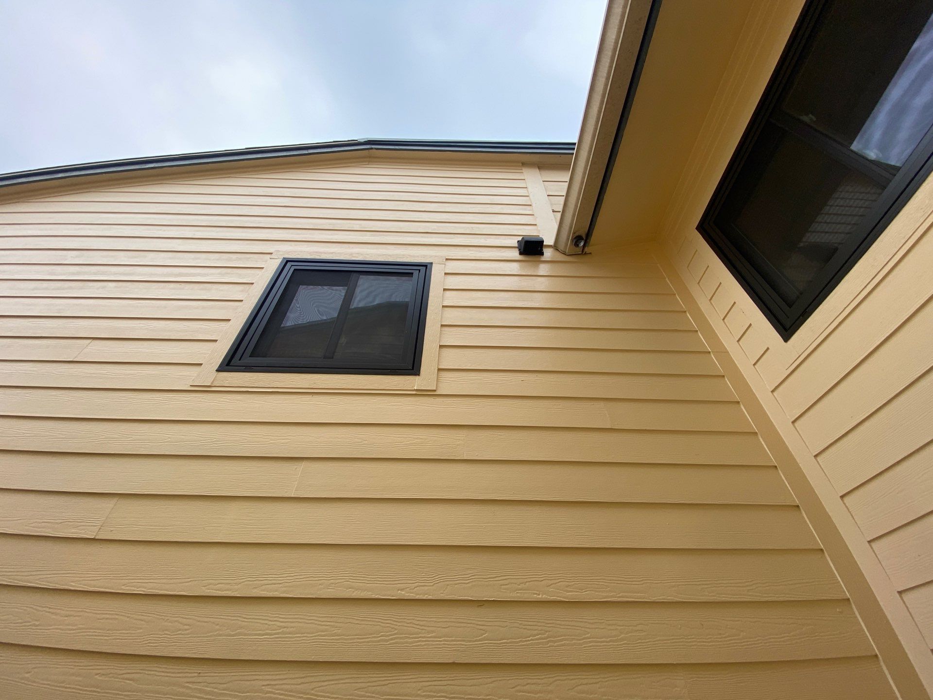 Exterior remodel Fortuna Bay Condos by Bayfront Roofing and Construction