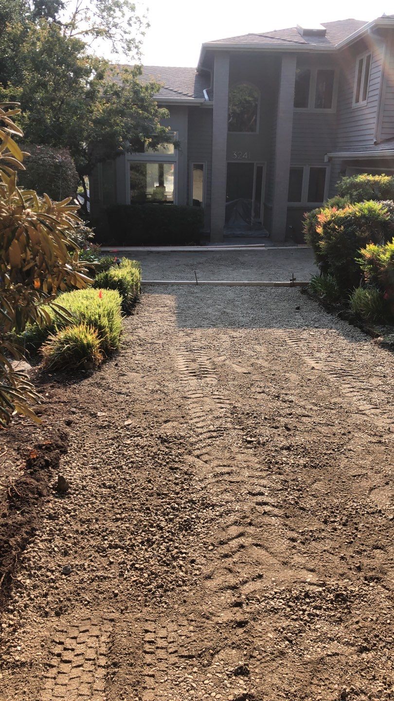 Eggers | Aggregate Finish Driveway, Concrete Project  by Jireh Asphalt & Concrete Inc 