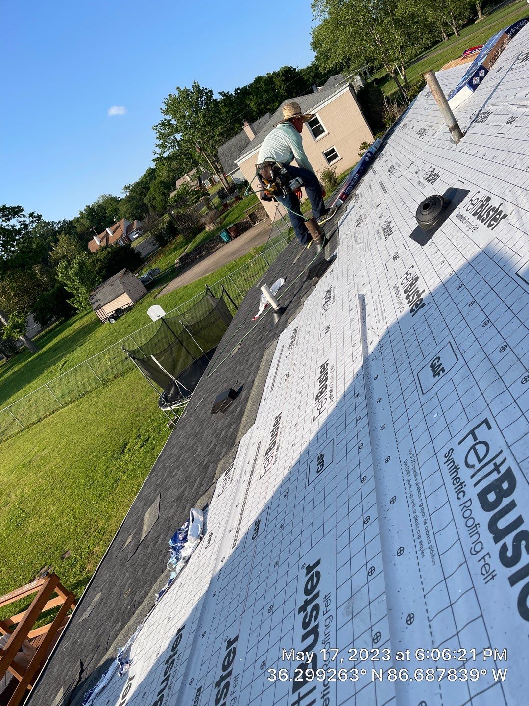 Residential Roofing Installation using GAF Timberline HDZ Charcoal by Undersun Roofing 