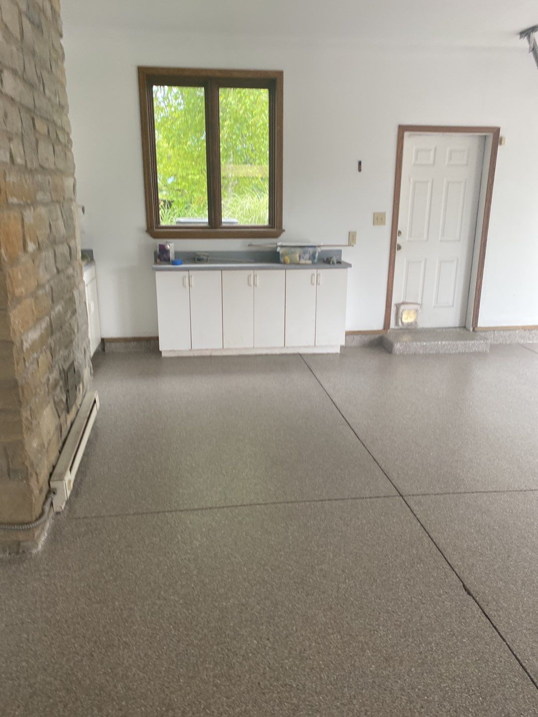 Garage Floor using Fieldstone by Your1DayFloor.com
